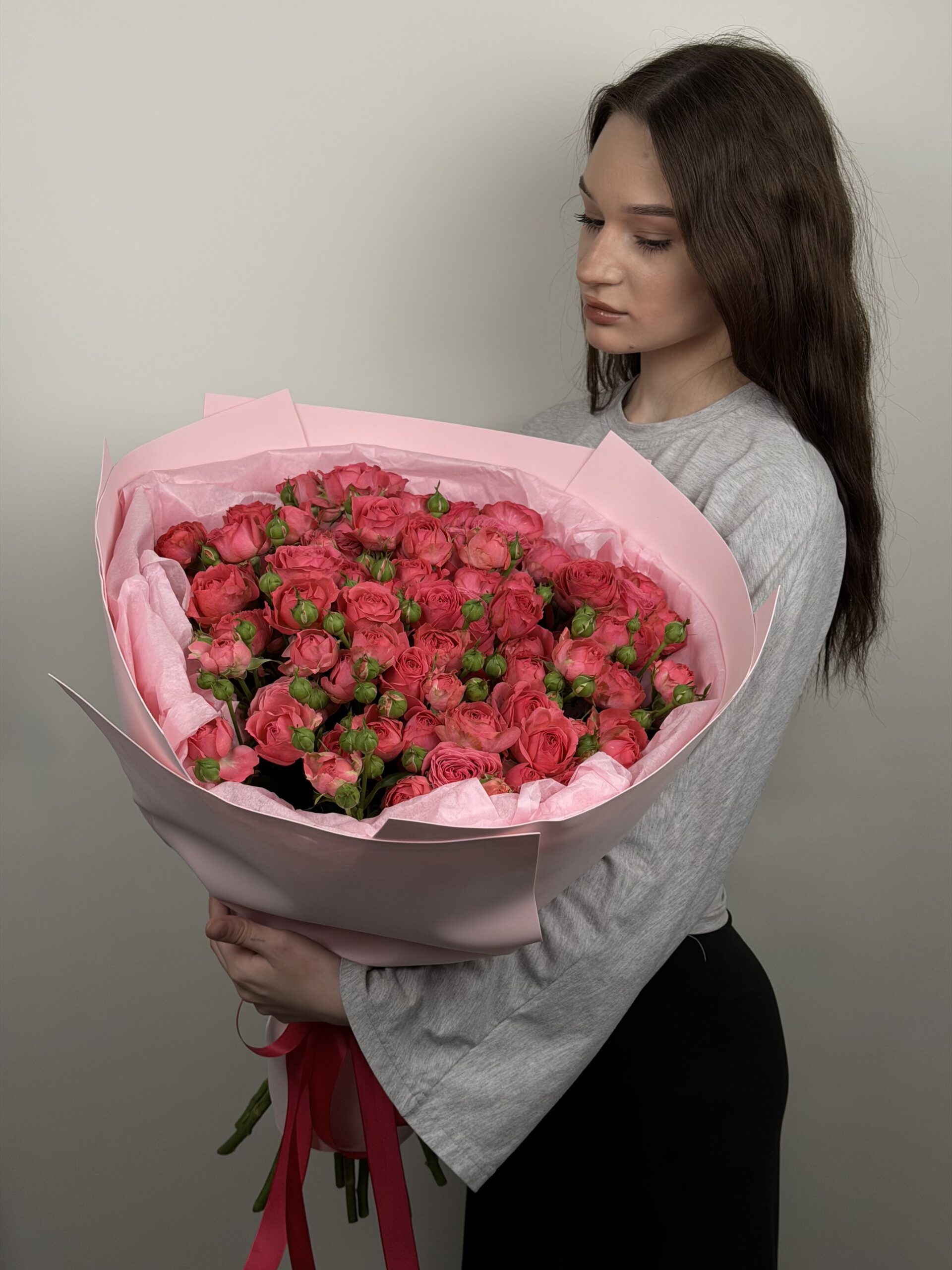 Букет из кустовых роз 15шт